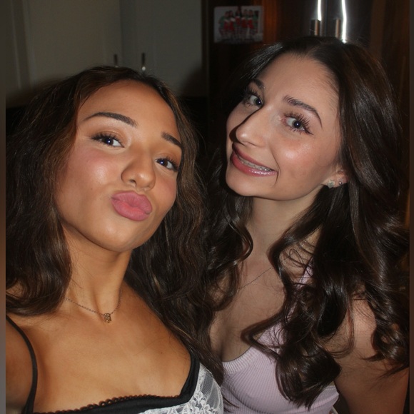 Nikon COOLPIX digital camera - Picture 7 of 7